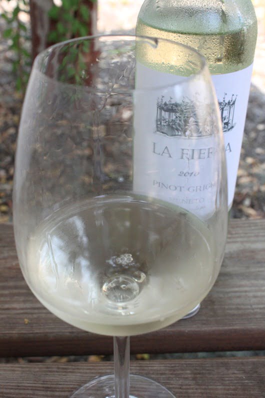 La Fiera Pinot Grigio, Veneto - Italy in the Glass